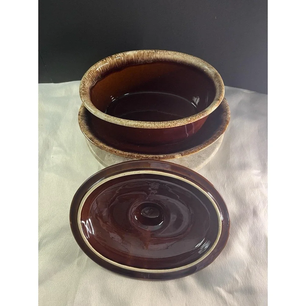 1960's Hull Pottery Oven Use Brown Drip Glaze Covered Casserole Dish W/12